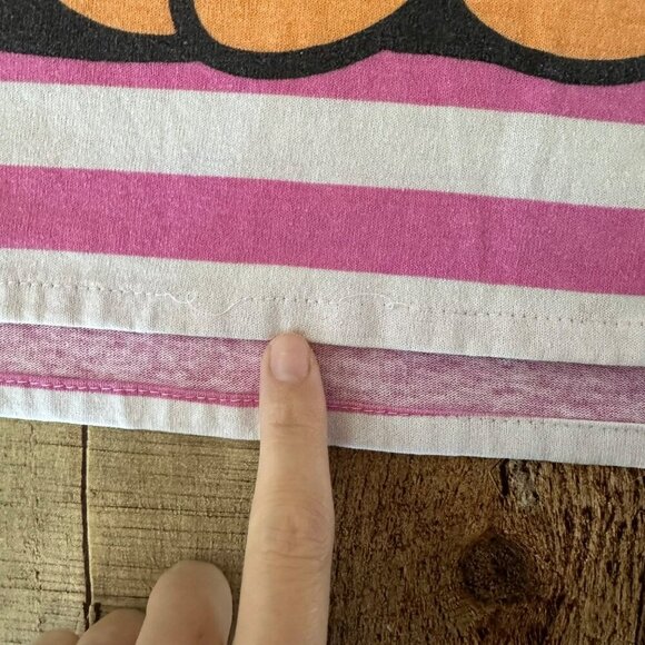 Vintage 1978 Flirts Garfield Striped T-Shirt Cartoon Graphic Pink & White - Picture 2 of 11